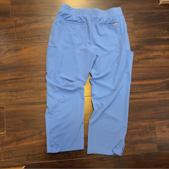 FIGS Women’s Limited Edition Scrub Pants - Picture 3 of 11